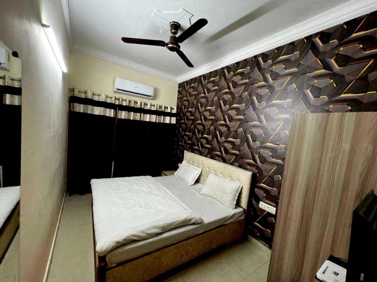 Hotel Anand Amritsar Extérieur photo