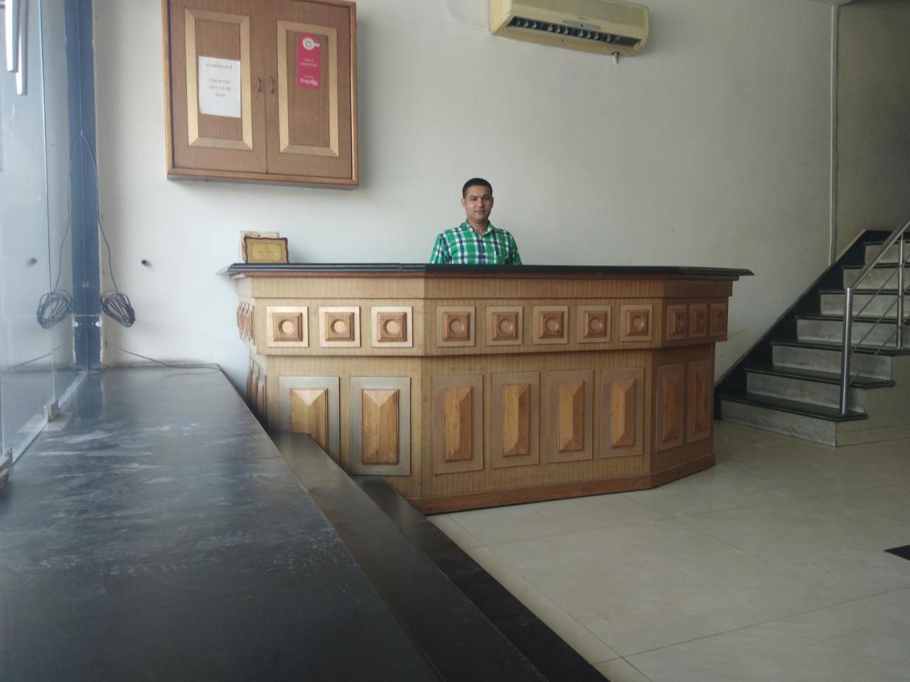 Hotel Anand Amritsar Extérieur photo